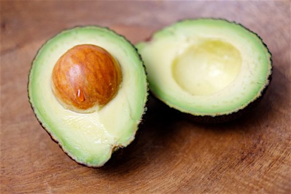 Avocado_the_Rich_Creamy_Fruit_0