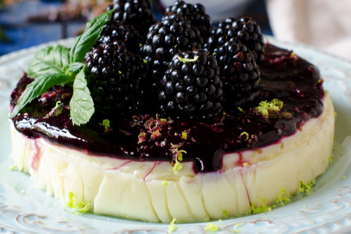 Blackberry Cheesecake Cups
