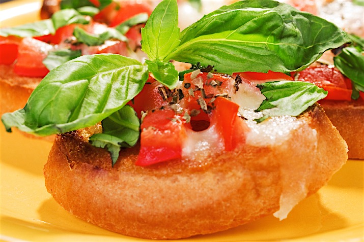 Bruschetta with Sun-Dried Tomatoes