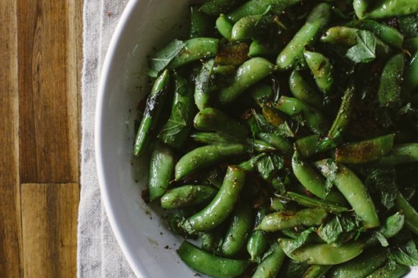 Charred_Snap_Peas_with_Mint_and_Lemon_0