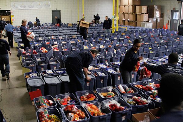 Co-op_Addresses_Hunger_for_the_Holidays_and_Beyond_0