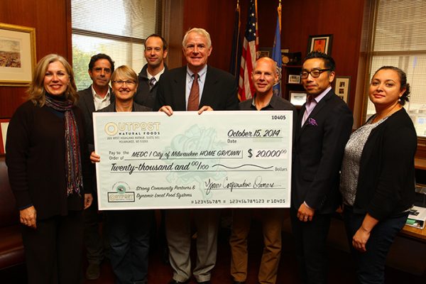 Co-op’s_20K_Grant_Supports_Local_Food_Systems_Outpost_0