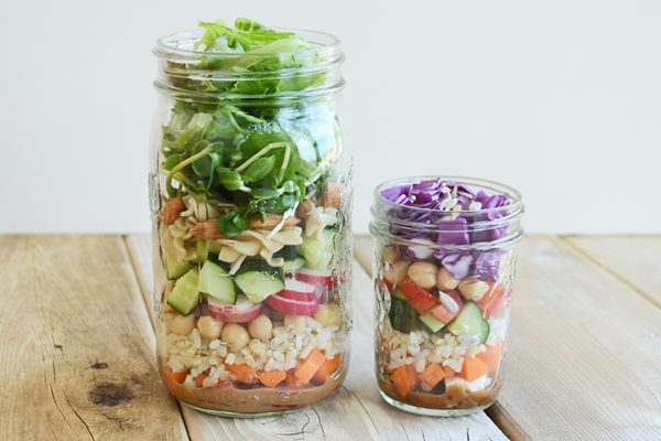DIY_Salad_in_a_Jar_0