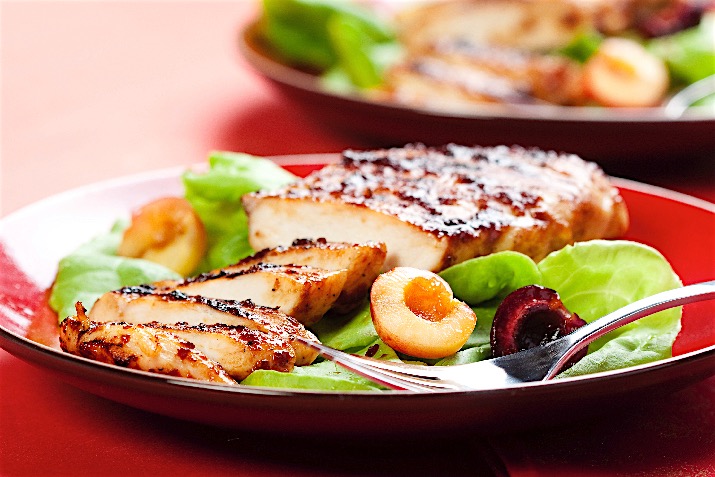 Grilled Chicken with Cherry Chutney