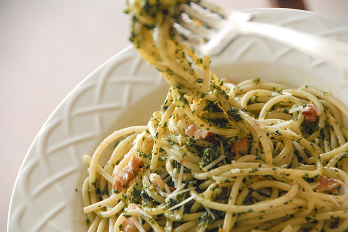 Kale-Walnut Pesto with Sun-Dried Tomatoes