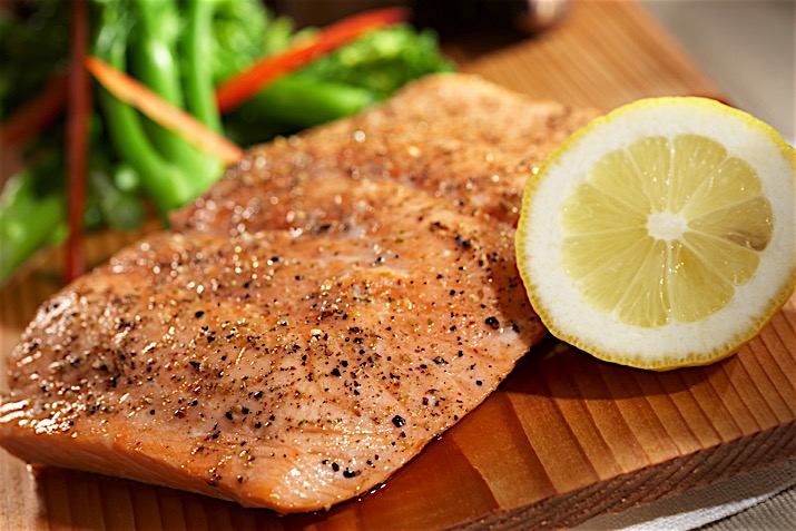Moroccan Spiced Salmon with Yogurt Sauce