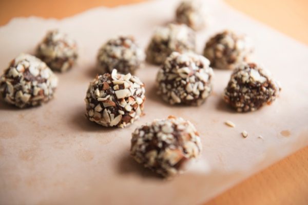 Nut_Butter_and_Flax_Powerballs_0