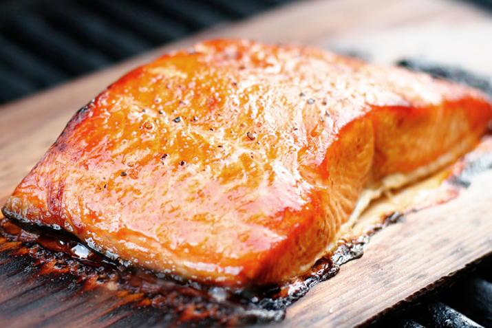 Planked_Salmon_0