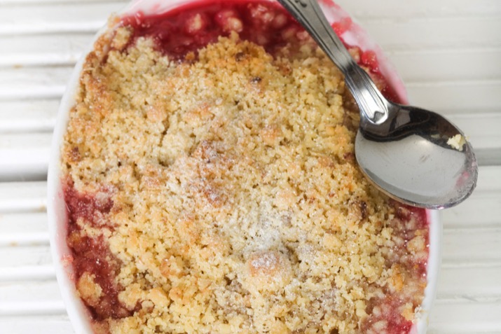Rhubarb Crisp