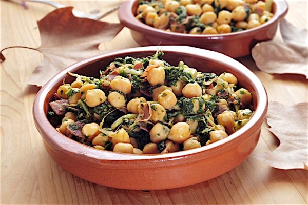 Spanish_Chickpea_and_Spinach_Tapa_0