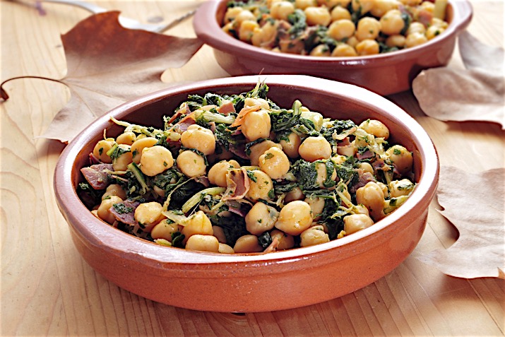 Spanish_Chickpea_and_Spinach_Tapa_0