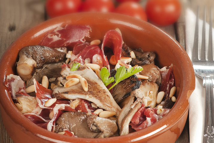 Spanish Oyster Mushrooms with Jamón