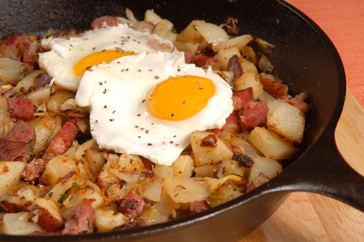 Spicy_Corned_Beef_Hash_with_Chorizo_0