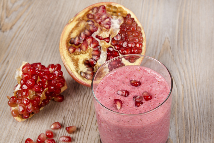 Strawberry-Pomegranate Smoothie