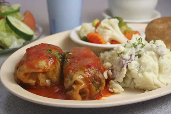 Stuffed_Cabbage_Rolls_with_Beef_0