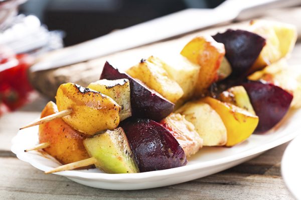 The_Fruit_and_Veggie_Grilling_Guide_0