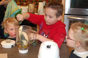 kids_learn_about_delicious_food_and_its_complexities_0