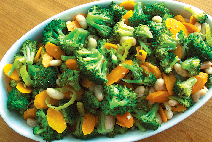 Mediterranean Broccoli Salad