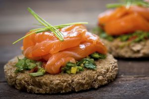 Canapes_with_Smoked_Salmon_and_Fresh_Herbs