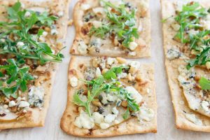 Pear_and_Blue_Cheese_Flatbread