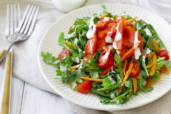 Smoked_Salmon_and_Arugula_Salad