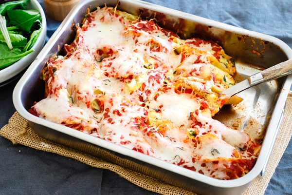 Glass Casserole Dish with Chicken Ricotta Stuffed Shells