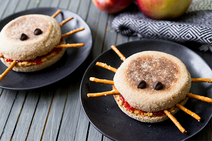 Peanut Butter and Jelly Spiders
