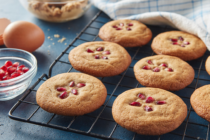 Pomegranate Tahini Cookies
